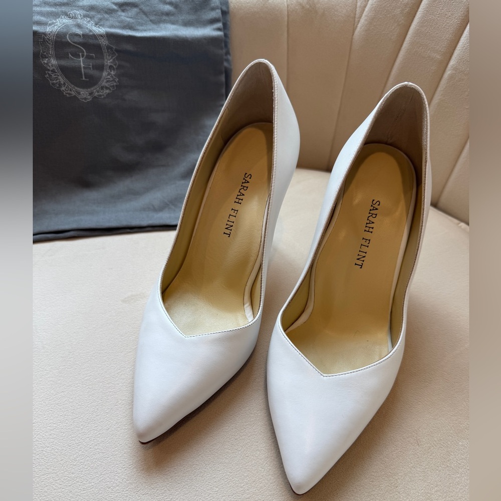 Sarah Flint White Pointed-Toe Leather Pumps